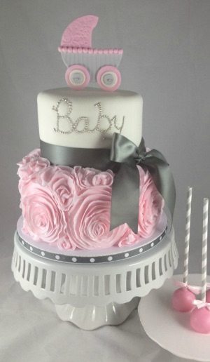 9 11_Utterly_Adorable_Baby_Shower_Cakes_-_Little_Party_Love